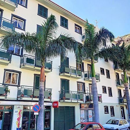 Sea N' Sun Apartment By Lovelystay Ribeira Brava Exterior foto